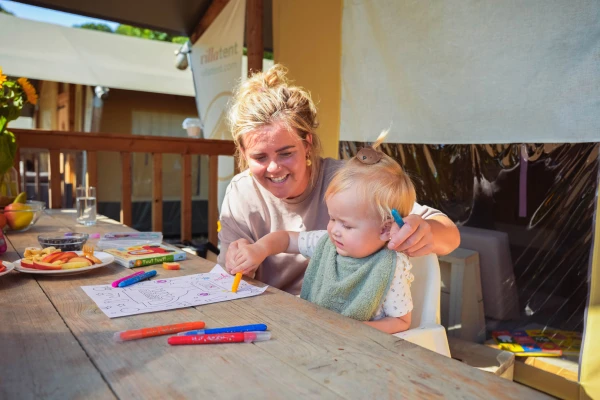Ontspannen glampingvakantie met een baby