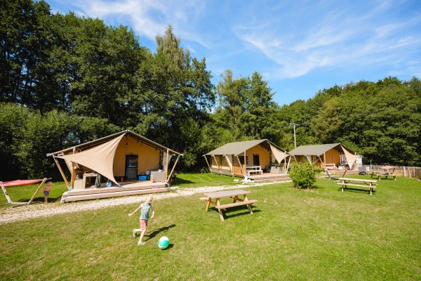 camping-au-clos-de-la-chaume-safaritenten